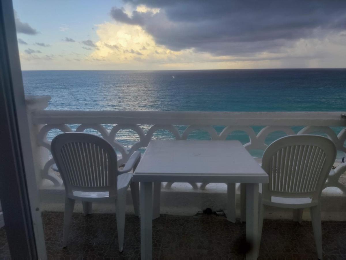 “Magic Sunrise At Cancun” Exterior photo