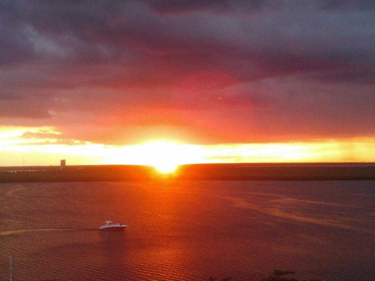 “Magic Sunrise At Cancun” Exterior photo