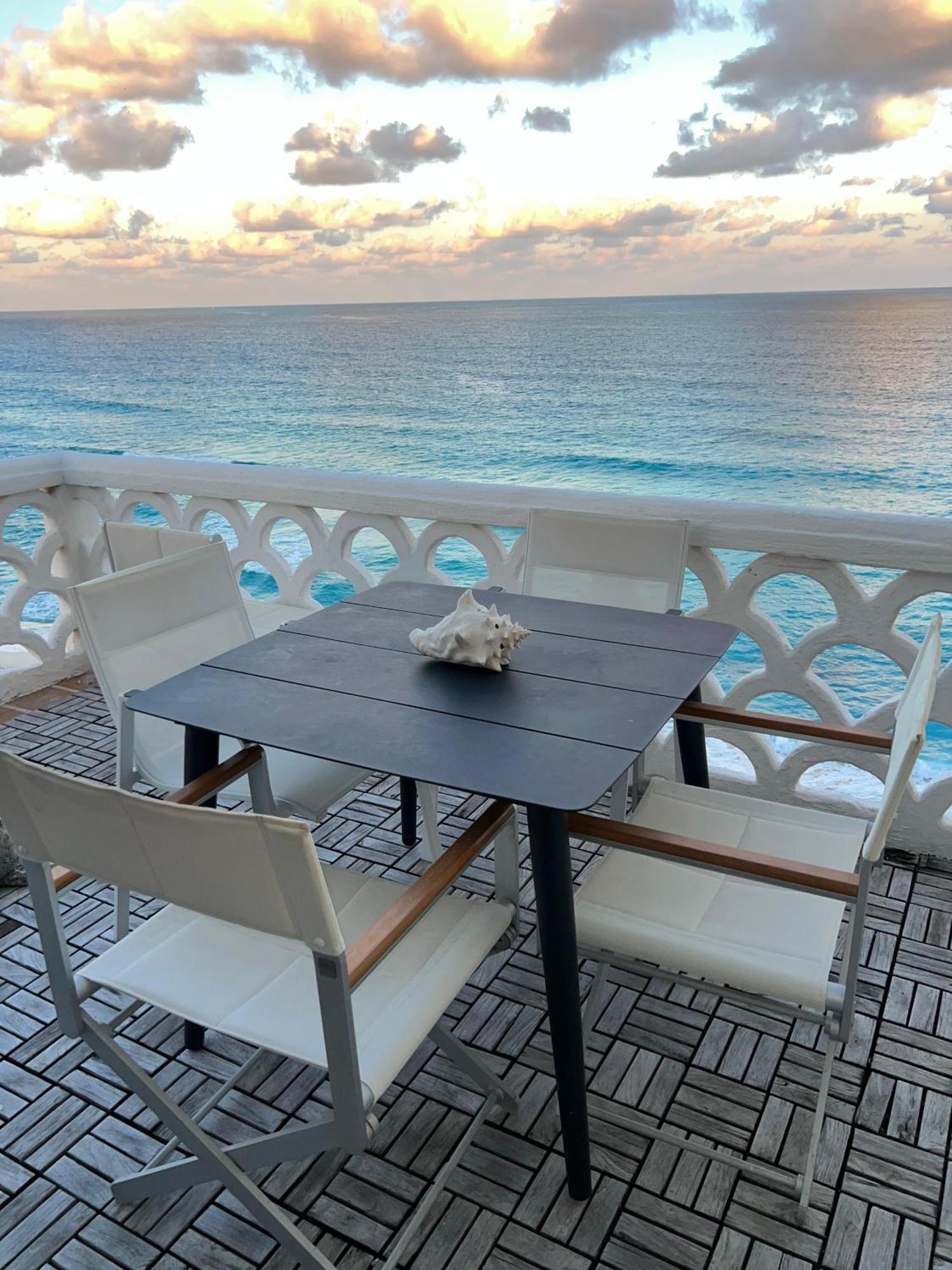 “Magic Sunrise At Cancun” Exterior photo