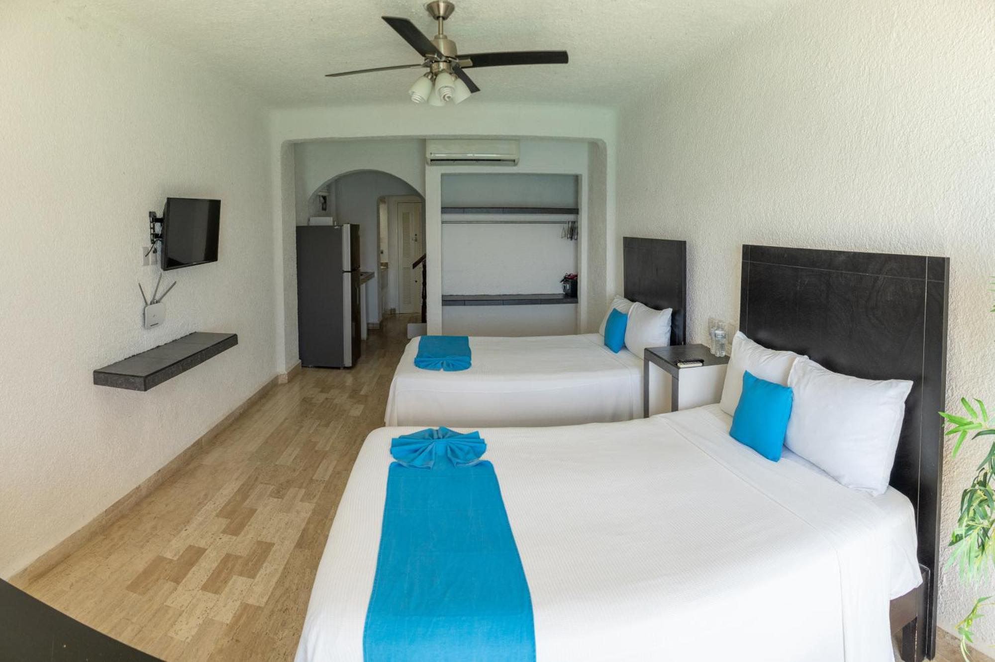“Magic Sunrise At Cancun” Exterior photo
