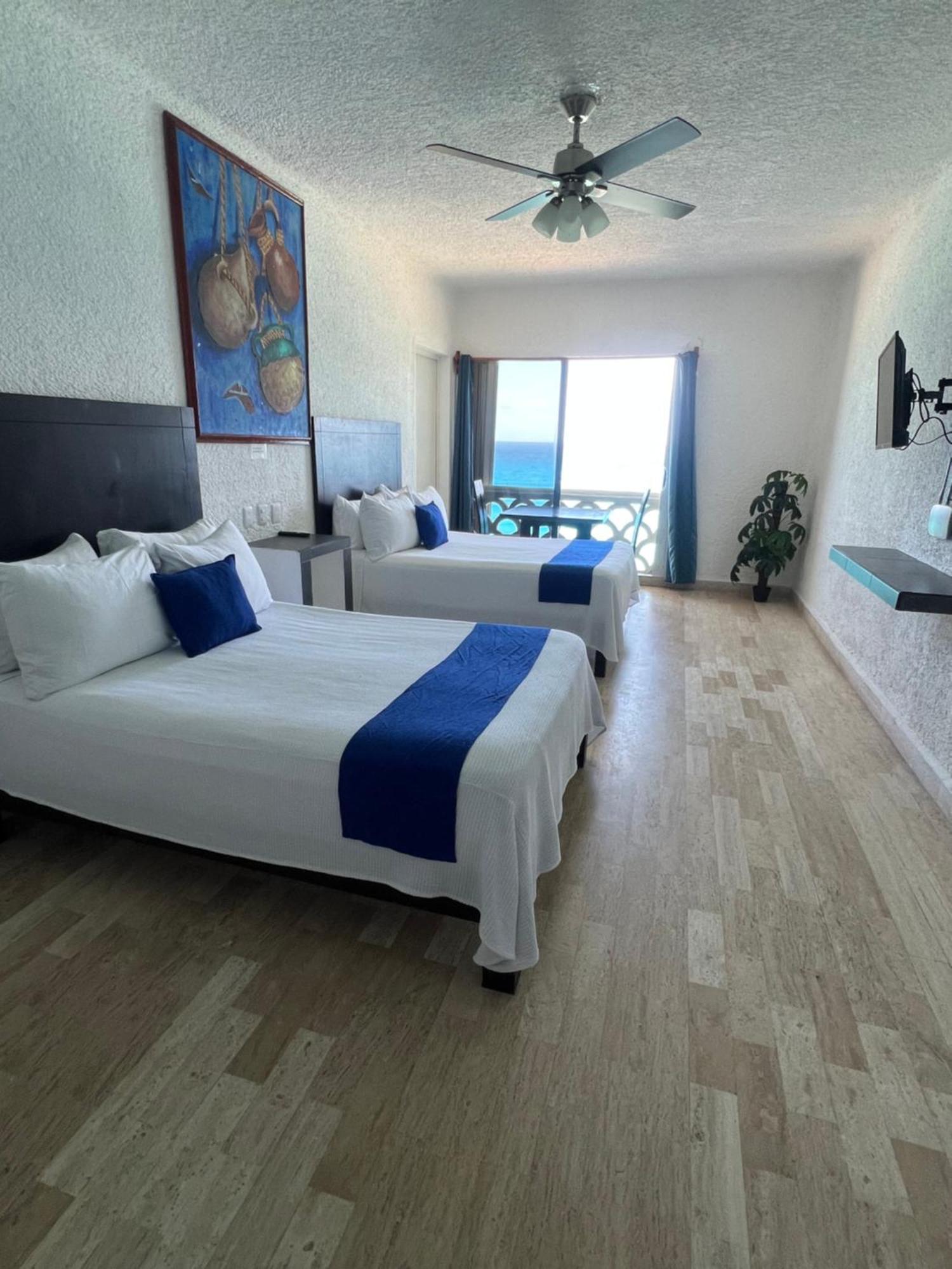 “Magic Sunrise At Cancun” Exterior photo